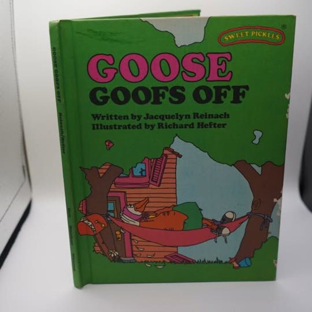 Sweet Pickles: Goose Goofs Off
